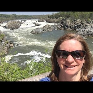 Meet your Posher, Noema